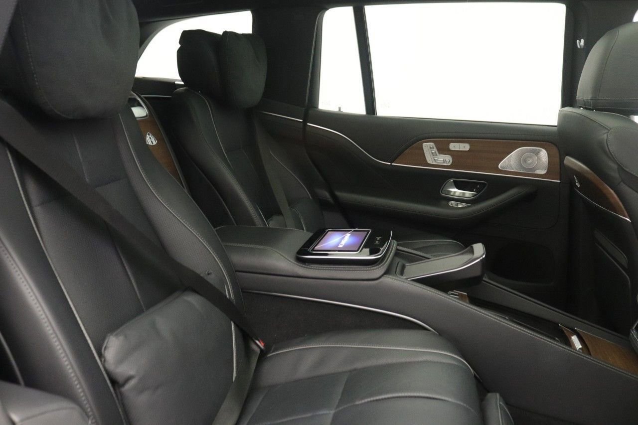 Certified 2021 Mercedes-Benz Maybach GLS 600 4MATIC image 32