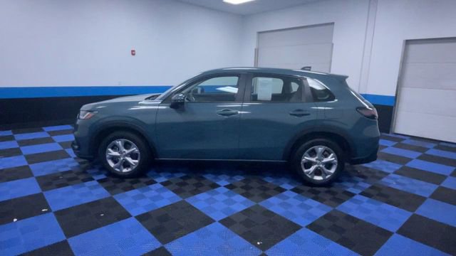 Certified 2024 Honda HR-V LX image 5