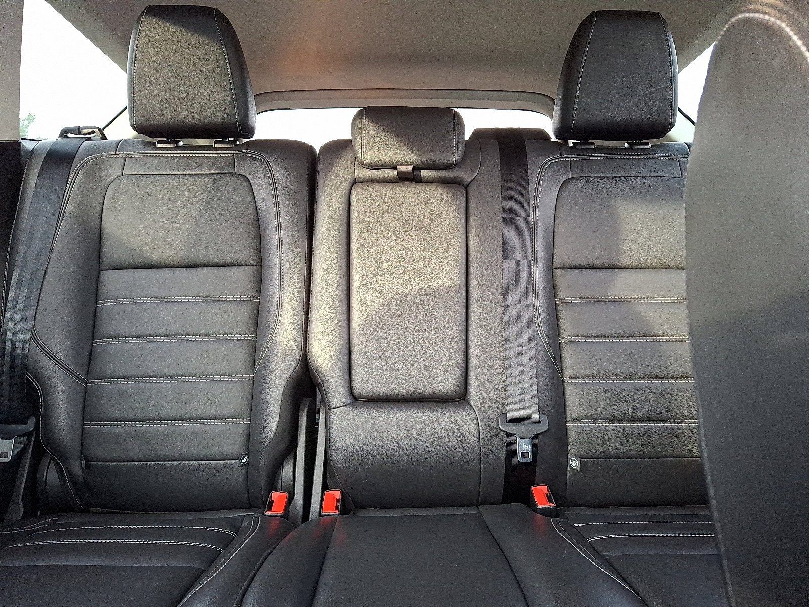 Used 2019 Ford Escape Titanium image 19