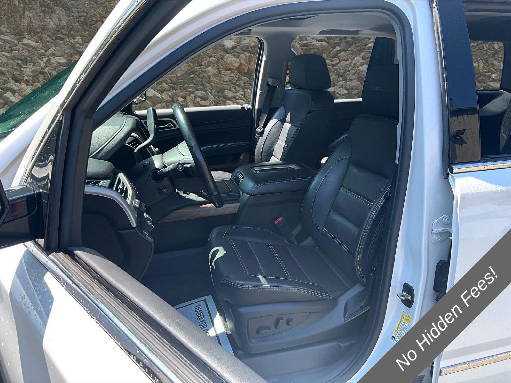 Used 2020 GMC Yukon Denali w/ Denali Premium Package AWD/4WD image 21