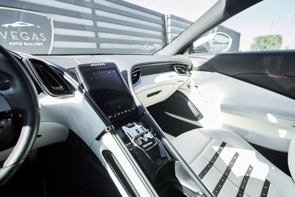 Used 2022 Ferrari Roma image 56