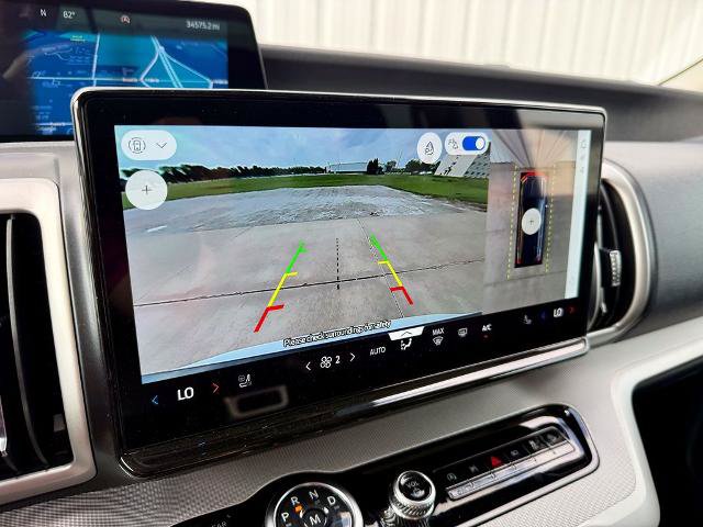 Certified 2025 Ford Expedition Active AWD/4WD image 36