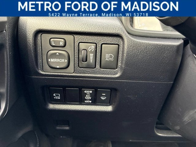 Used 2023 Toyota 4Runner Limited AWD/4WD image 32