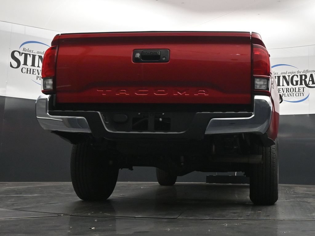 Used 2022 Toyota Tacoma SR5 RWD image 31