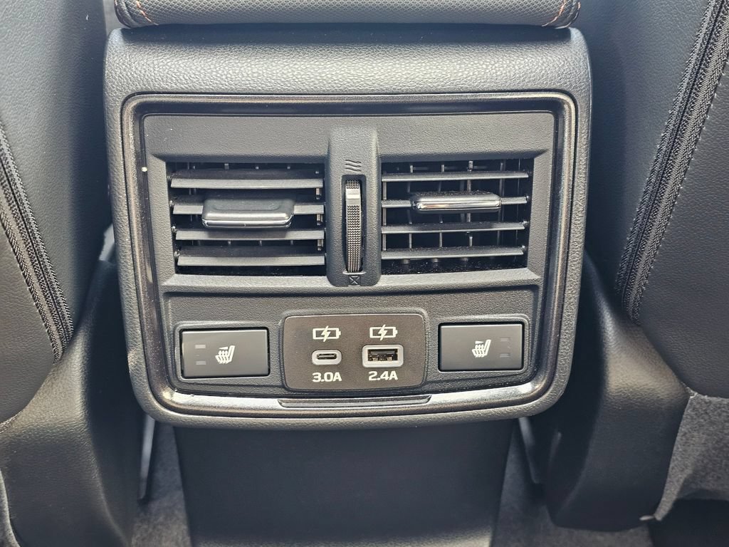 Certified 2025 Subaru Forester Touring AWD/4WD image 17