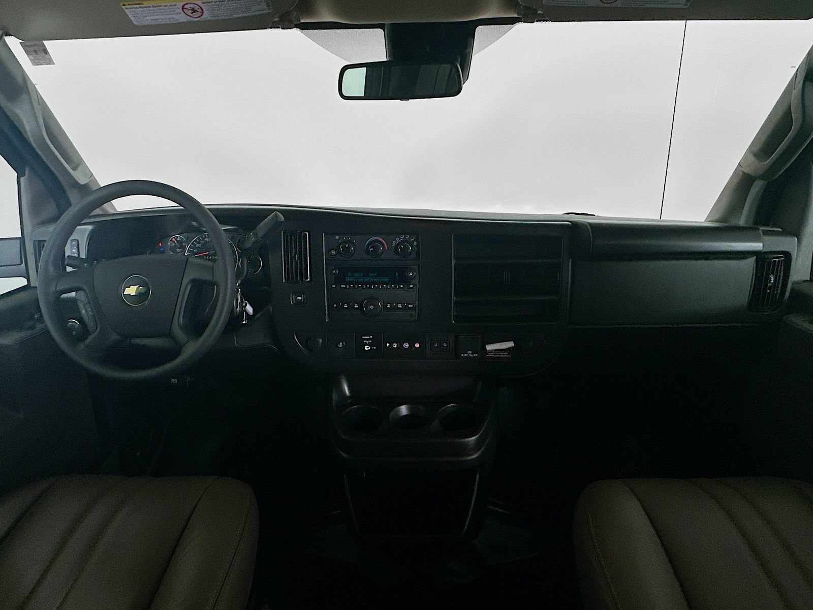 Used 2025 Chevrolet Express 2500 w/ Enhanced Convenience Package RWD image 13