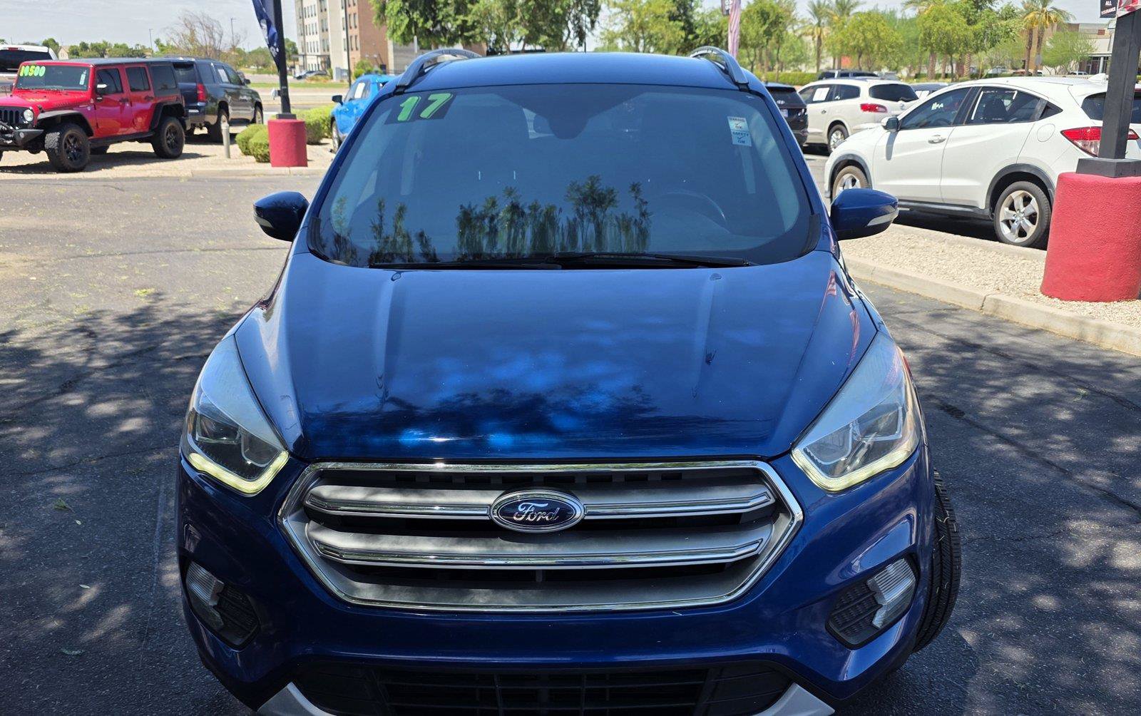 Used 2017 Ford Escape Titanium FWD image 2