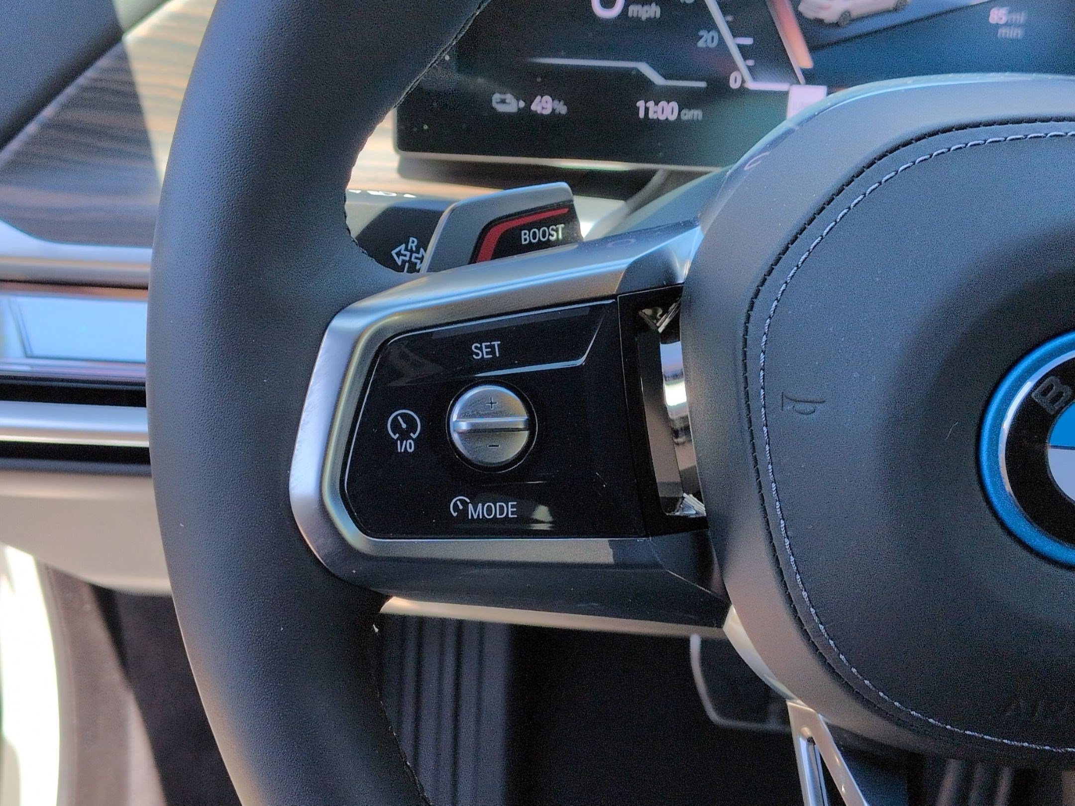 Certified 2025 BMW i7 xDrive60 AWD/4WD image 19