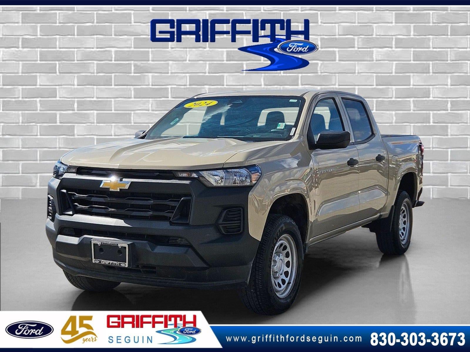 Used 2024 Chevrolet Colorado W/T RWD image 1