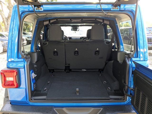 New 2026 Jeep Wrangler Rubicon image 11