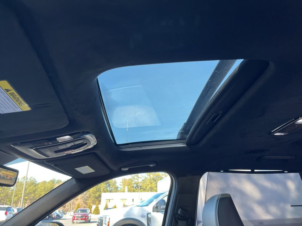 Used 2023 Hyundai Palisade Calligraphy image 21