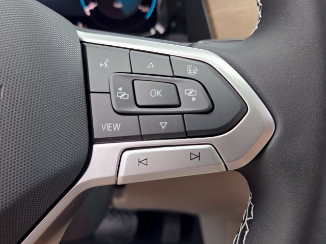 New 2026 Volkswagen Atlas SE FWD image 26