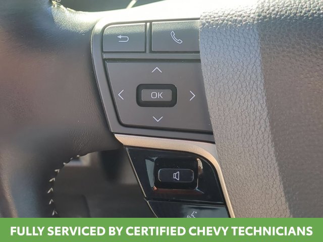 Used 2025 Toyota Camry SE FWD image 26