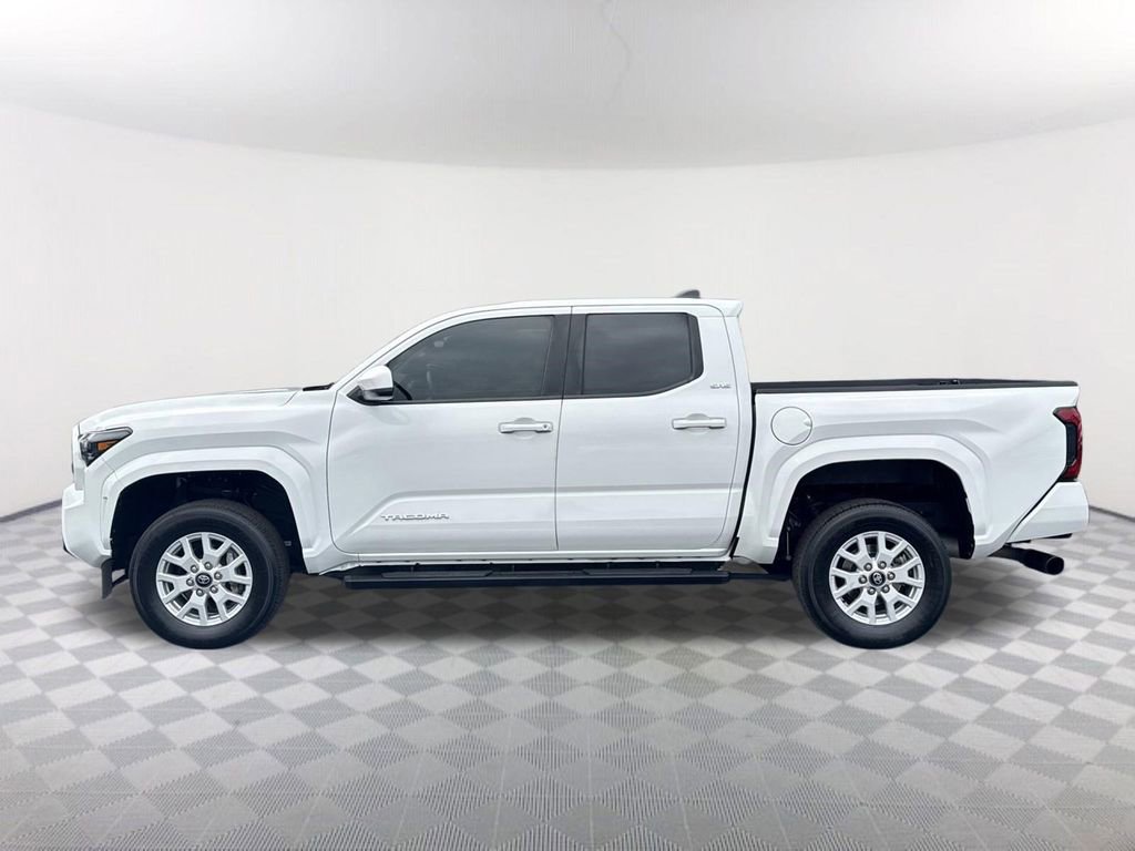 Used 2024 Toyota Tacoma SR5 RWD image 8