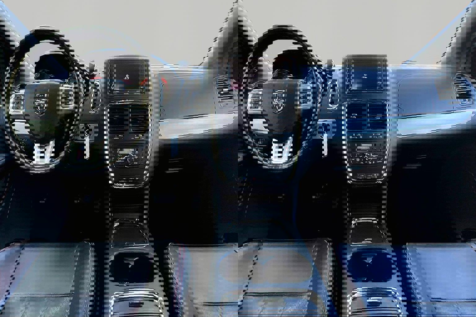 Used 2019 Dodge Grand Caravan GT image 7