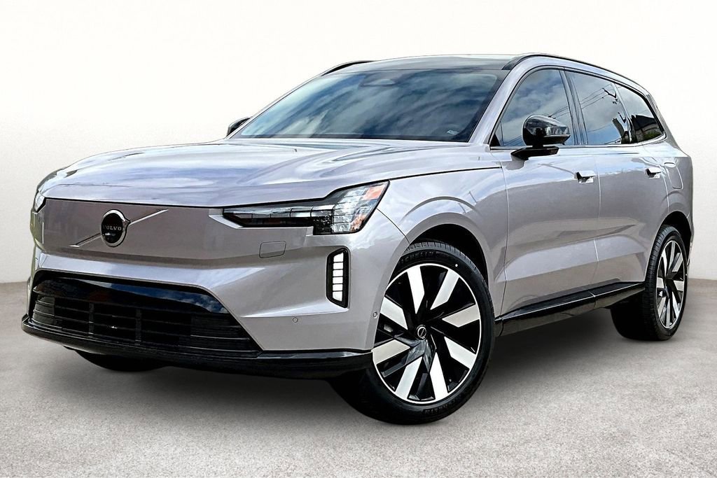 New 2026 Volvo EX90 Ultra AWD/4WD image 2