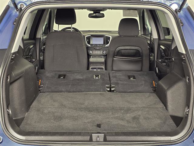 Used 2024 GMC Terrain SLE AWD/4WD image 21