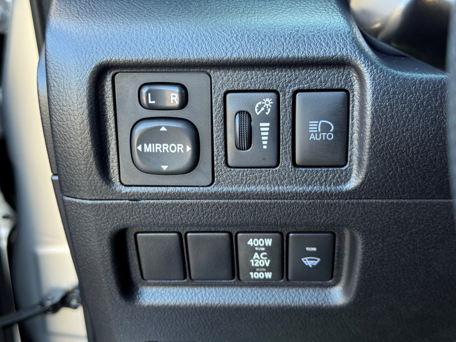 Used 2024 Toyota 4Runner TRD Off-Road Premium w/ Moonroof Package AWD/4WD image 18