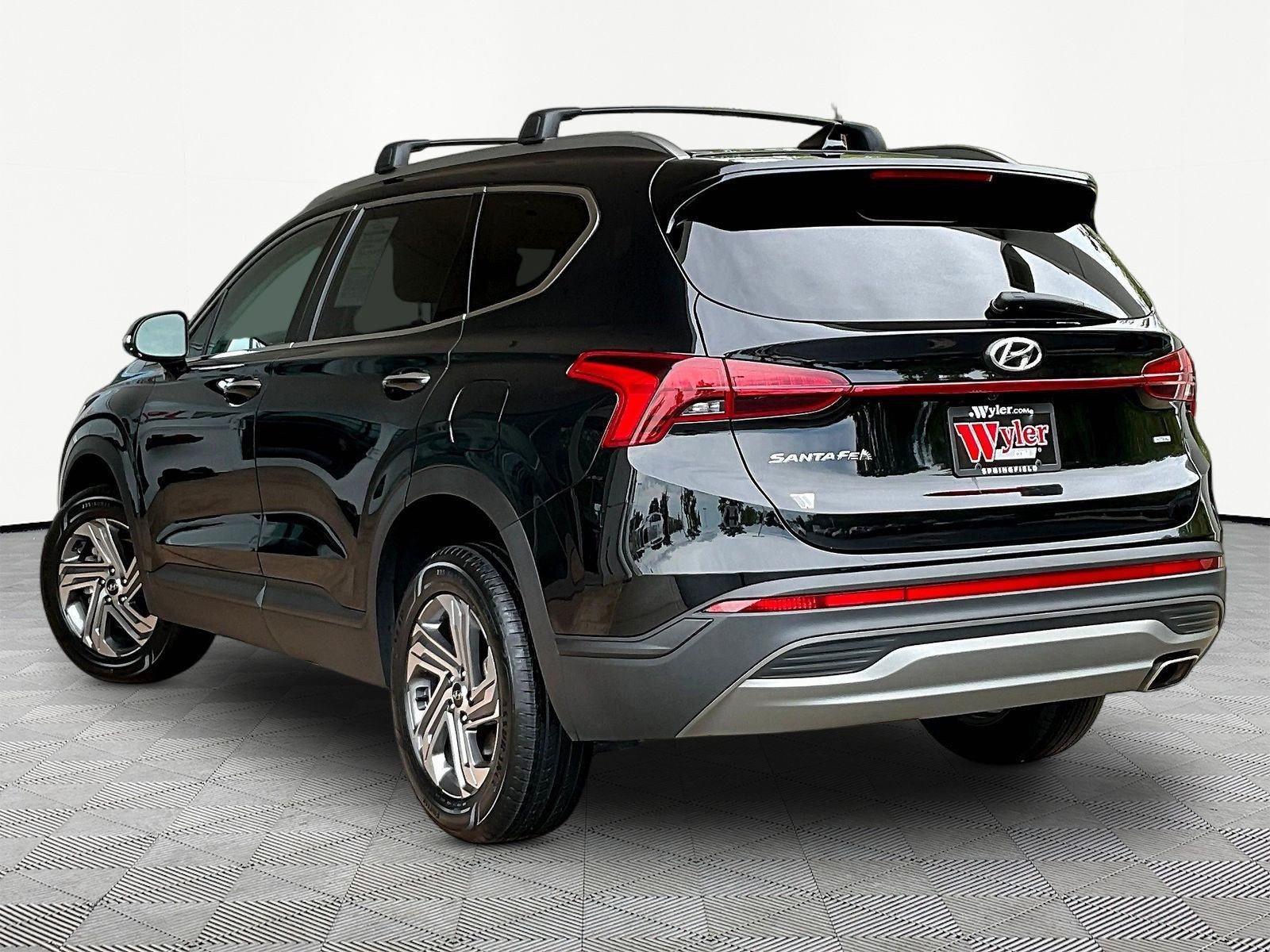 Used 2023 Hyundai Santa Fe SEL AWD/4WD image 4