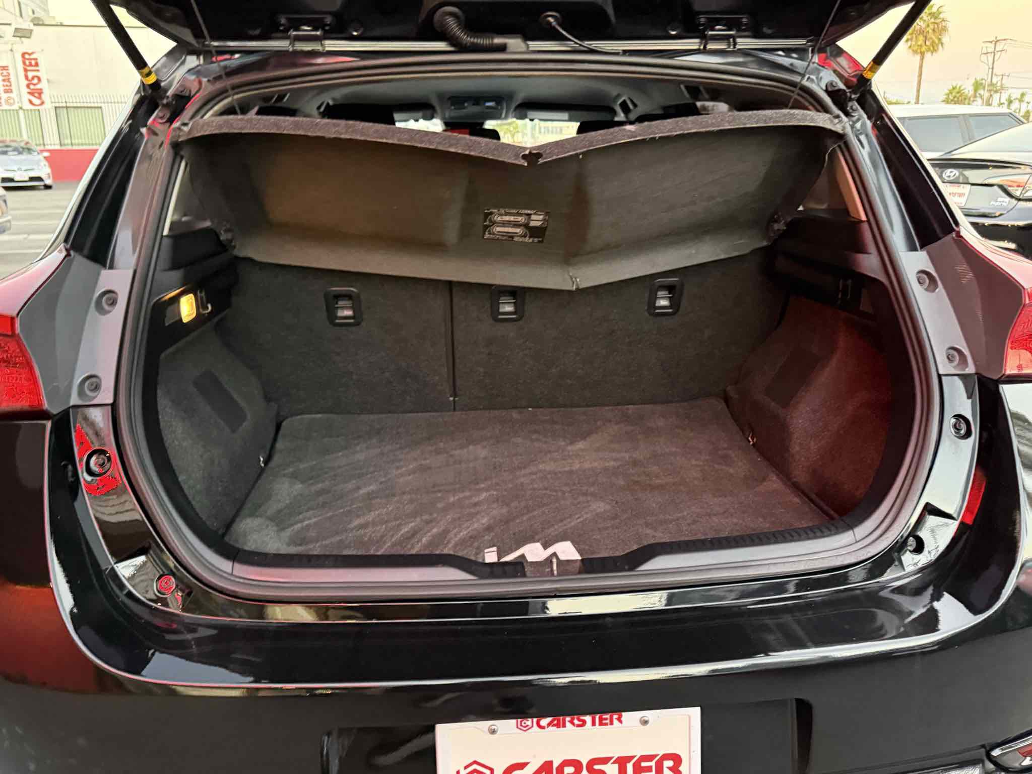 Used 2017 Toyota Corolla iM image 59