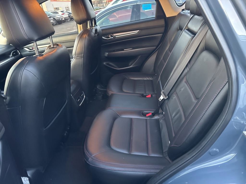Used 2023 MAZDA CX-5 Carbon Edition image 10
