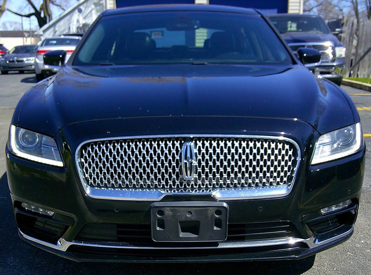 Used 2018 Lincoln Continental Select w/ Continental Climate Package image 3