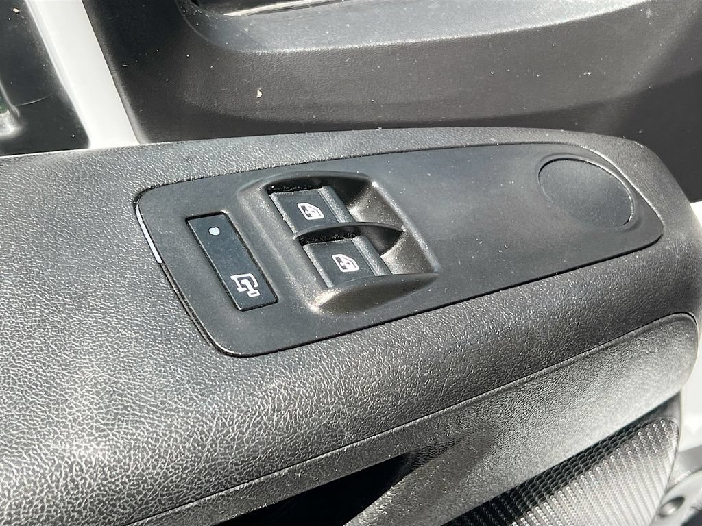 Used 2023 RAM ProMaster 2500 FWD image 17