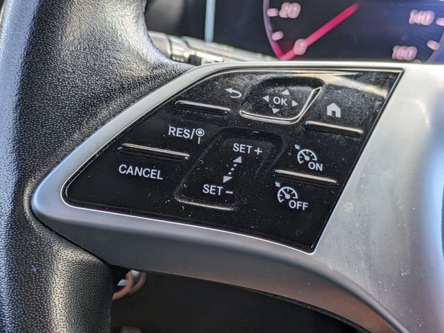 Used 2024 Mercedes-Benz GLC 300 4MATIC image 26