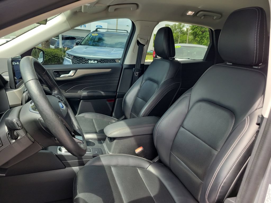 Used 2021 Ford Escape SEL FWD image 18