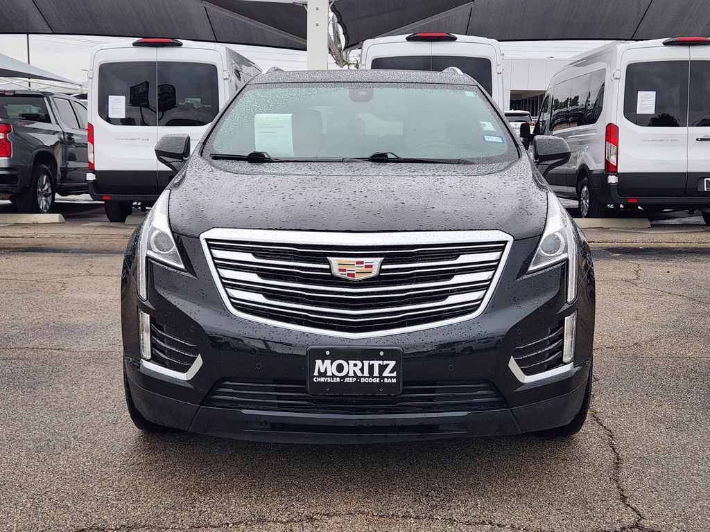 Used 2019 Cadillac XT5 Luxury FWD image 2