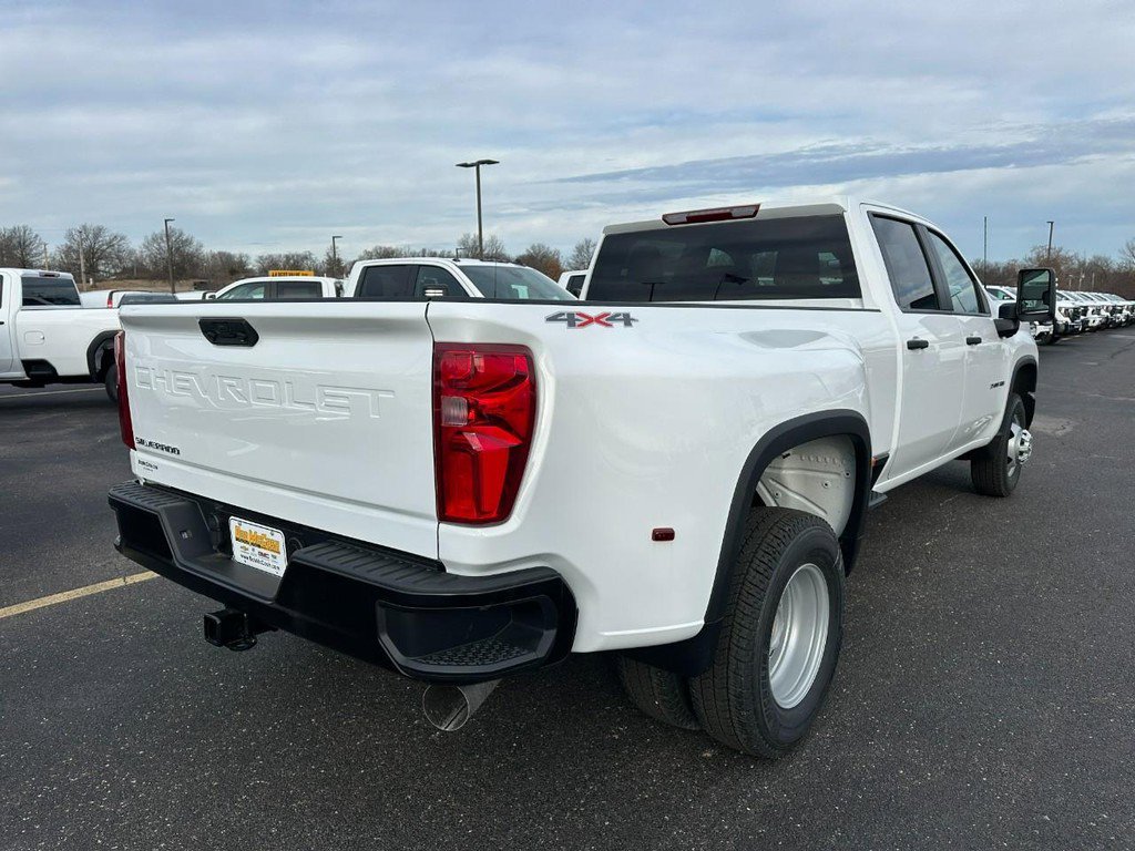 New 2026 Chevrolet Silverado 3500 W/T w/ WT Convenience Package AWD/4WD image 3