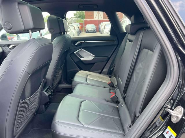 Used 2025 Audi Q3 2.0T Premium AWD/4WD image 17