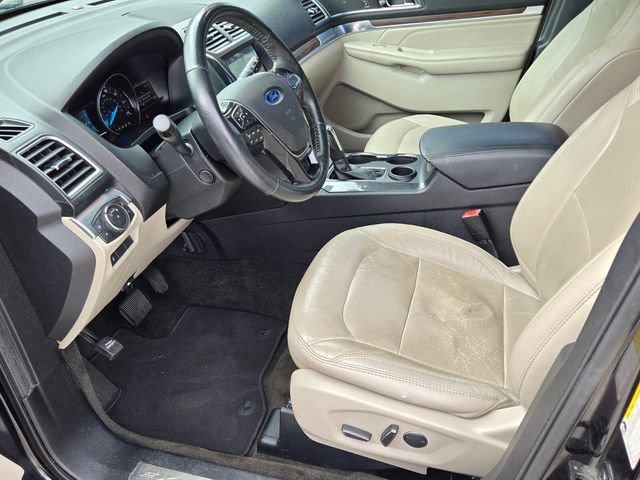 Used 2018 Ford Explorer Limited FWD image 8