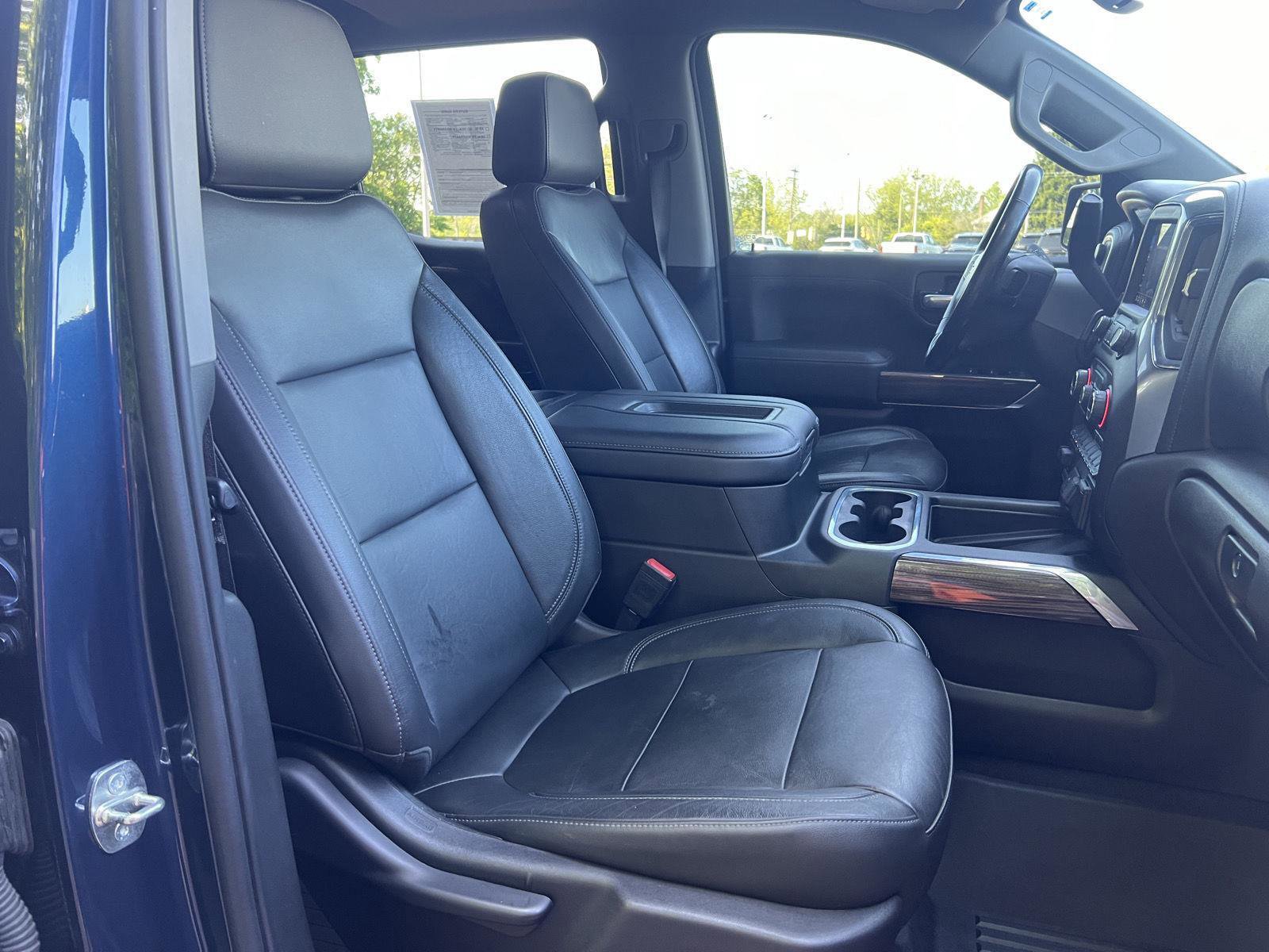 Used 2020 Chevrolet Silverado 1500 LT Trail Boss AWD/4WD image 22
