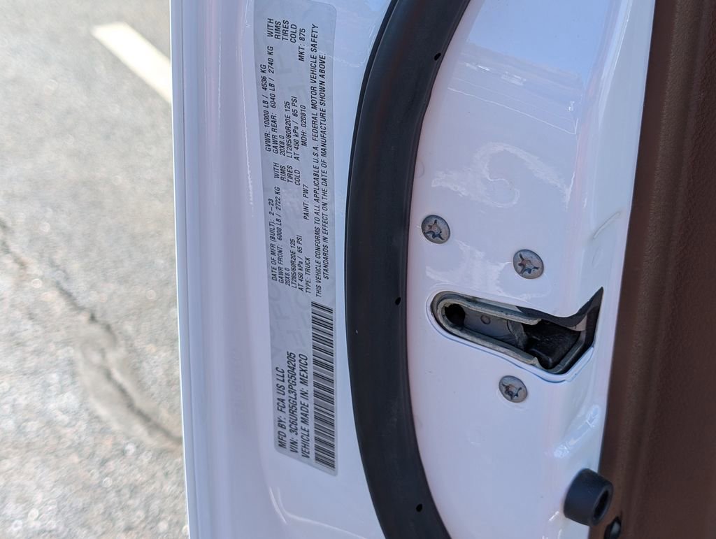 Used 2023 RAM 2500 Limited image 30