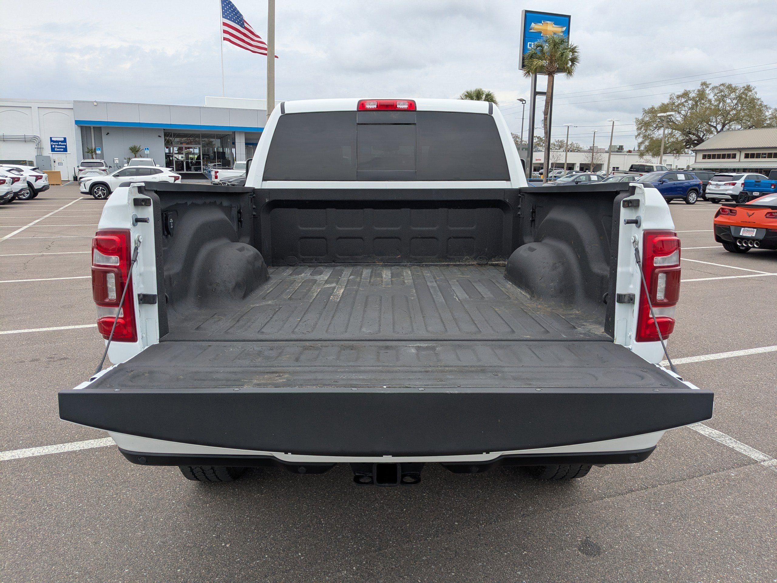 Used 2024 RAM 2500 Laramie image 12