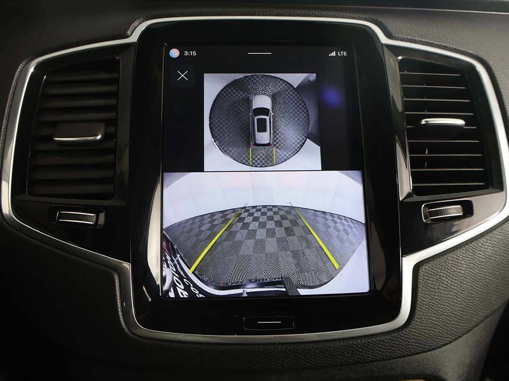 Used 2025 Volvo XC90 B5 Plus AWD/4WD image 49