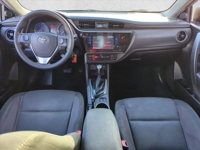 Used 2018 Toyota Corolla LE image 20