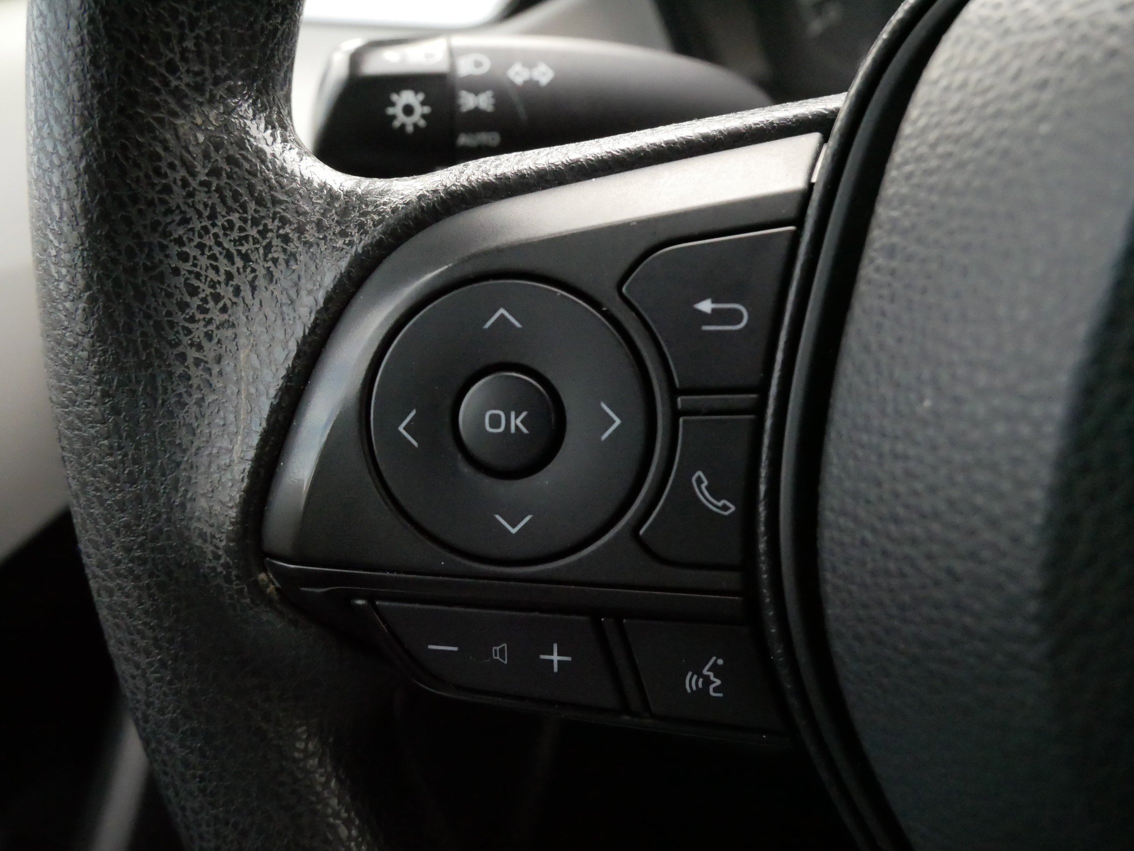 Certified 2022 Toyota Corolla LE image 26