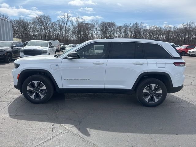 Used 2022 Jeep Grand Cherokee Limited 4xe image 6