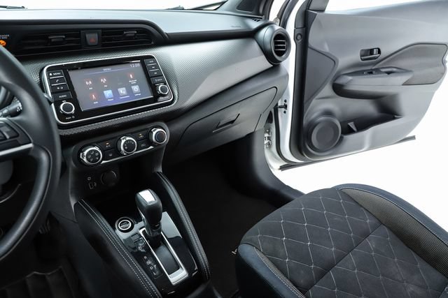 Used 2018 Nissan Kicks S FWD image 26