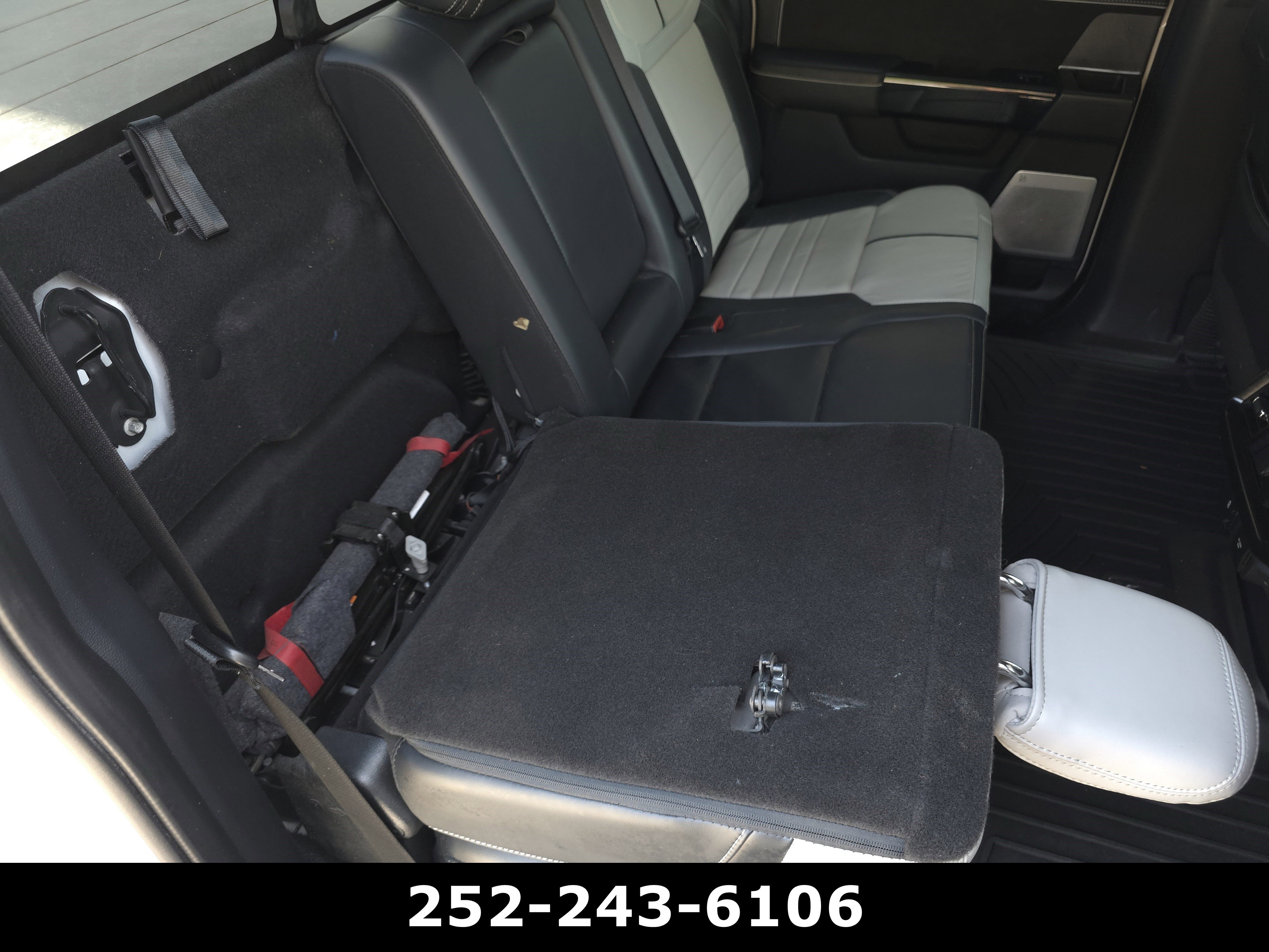 Used 2022 Ford F150 Lightning Platinum AWD/4WD image 40