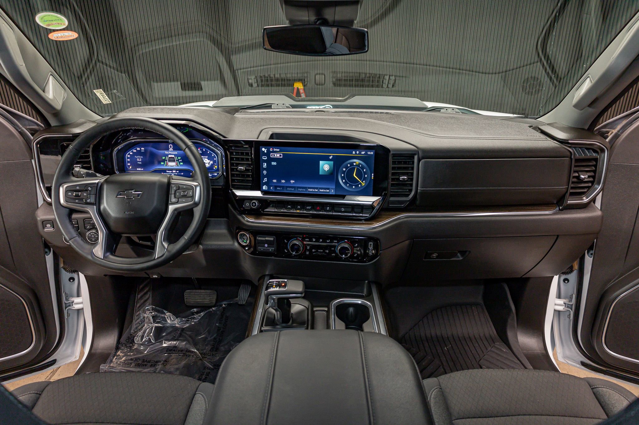 Used 2024 Chevrolet Silverado 1500 LT Trail Boss w/ Convenience Package II image 14