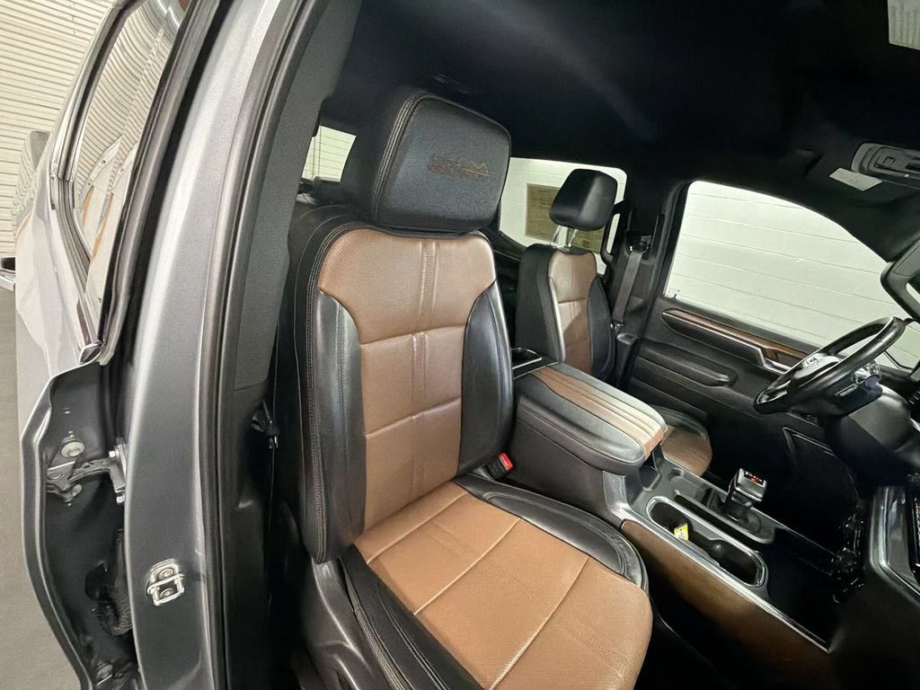 Used 2024 Chevrolet Silverado 1500 High Country w/ Max Trailering Package AWD/4WD image 28