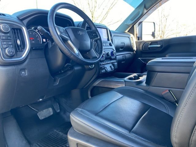 Used 2022 Chevrolet Silverado 2500 LTZ w/ LTZ Plus Package image 22