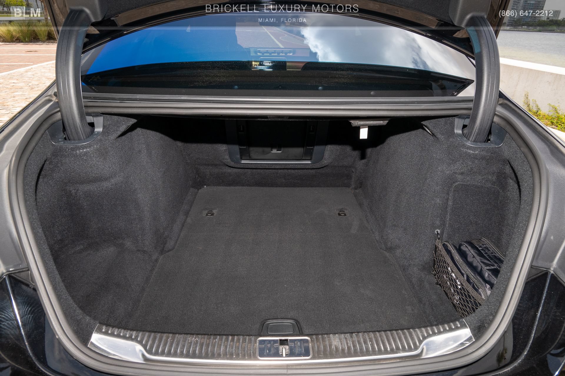 Used 2024 Mercedes-Benz S 580 4MATIC Sedan w/ AMG Line image 10