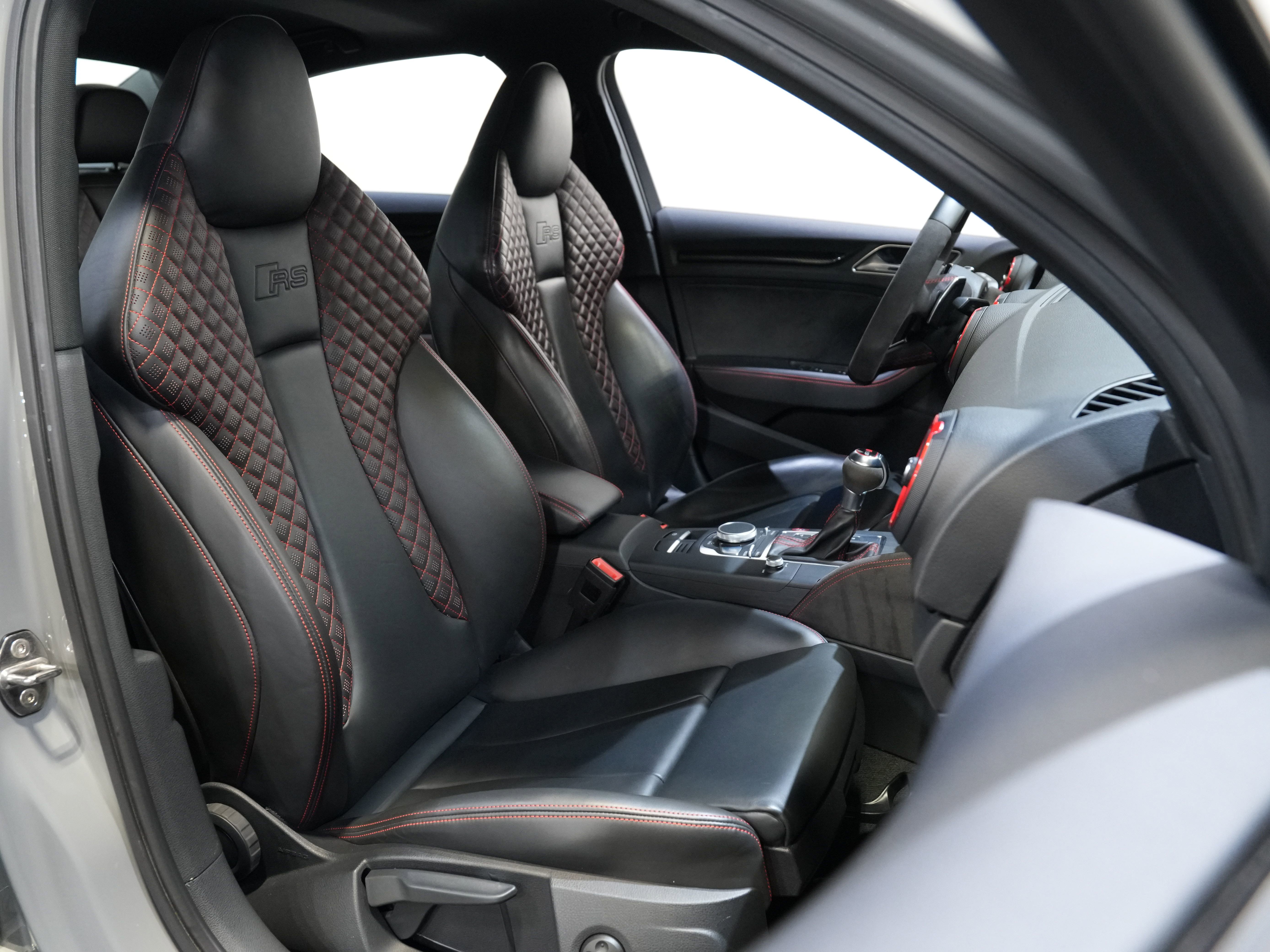 Used 2020 Audi RS 3 AWD/4WD image 34