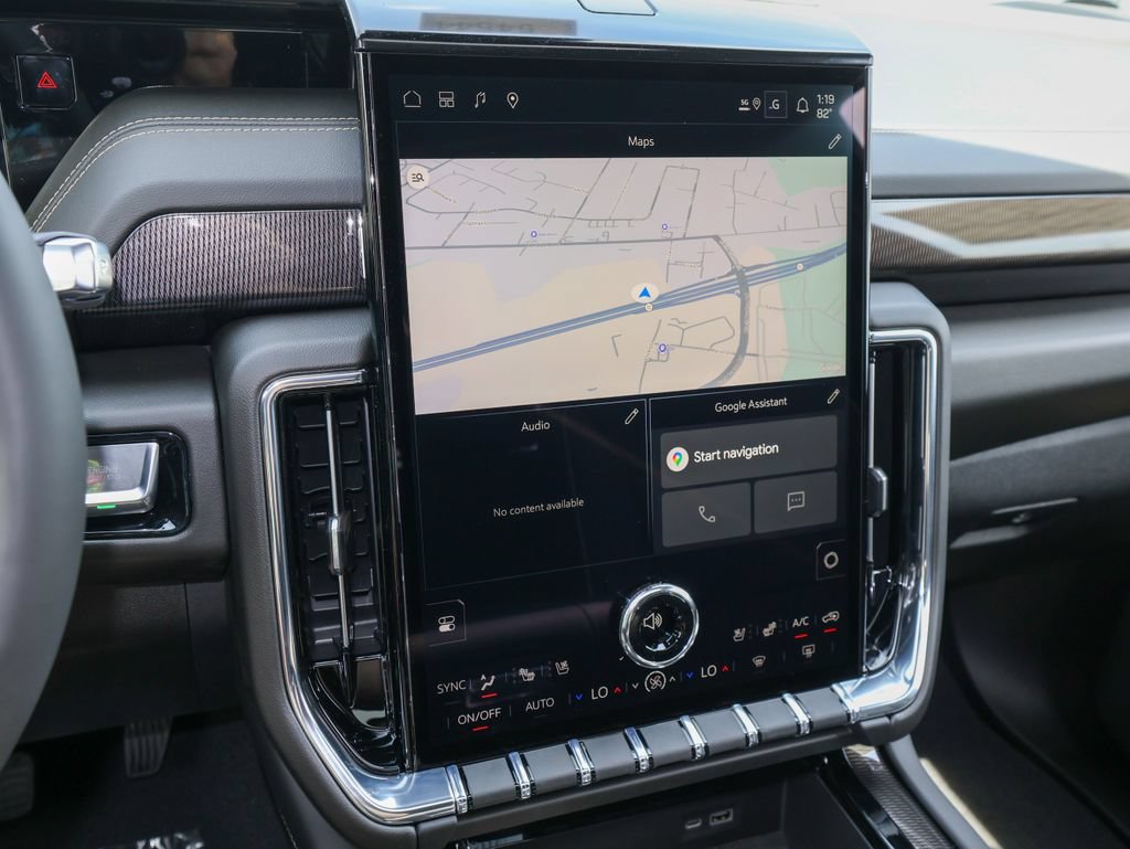 New 2026 GMC Yukon Elevation w/ Elevation Premium Package AWD/4WD image 20