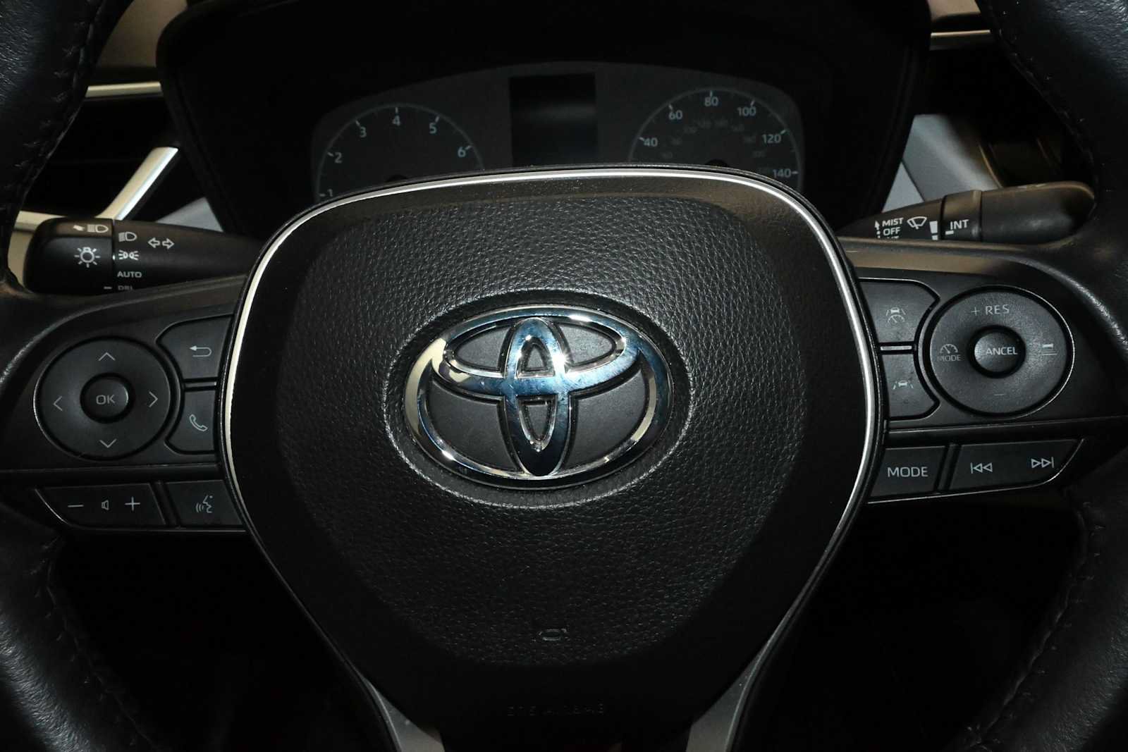 Used 2024 Toyota Corolla SE FWD image 17