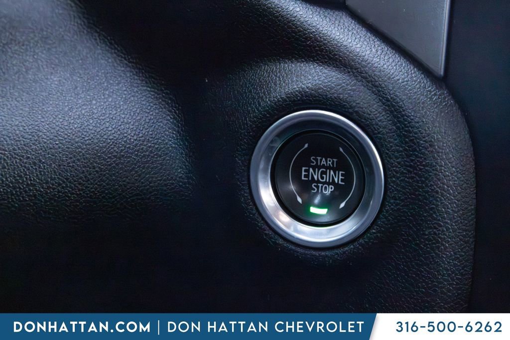 Used 2021 Chevrolet Silverado 1500 RST AWD/4WD image 9